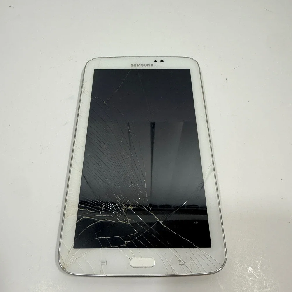 Samsung Galaxy Tab 3 7.0 SM-T217S 16GB White Fair Cracked Screen
